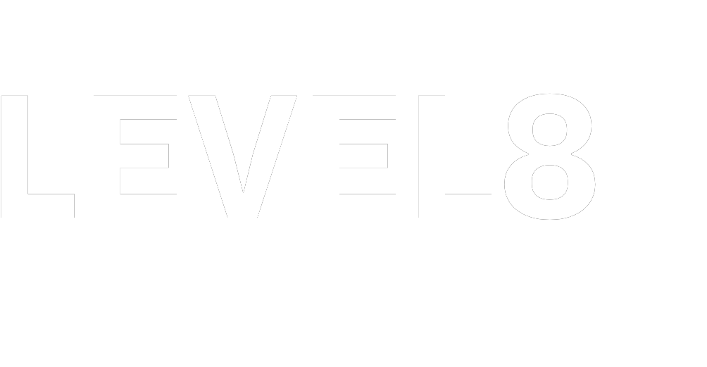 logo level8 white zugeschnitten